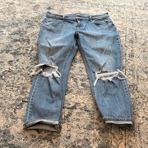 Old Navy Women's Distressed Light Blue Boyfriend Jeans